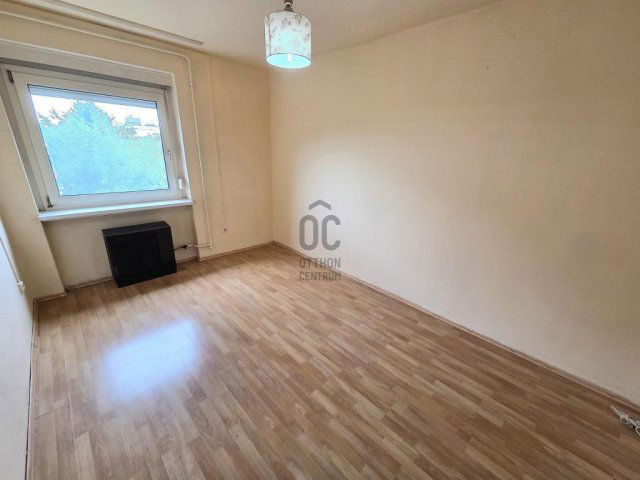 Eladó téglalakás, Szigetszentmiklóson 49.9 M Ft, 2 szobás