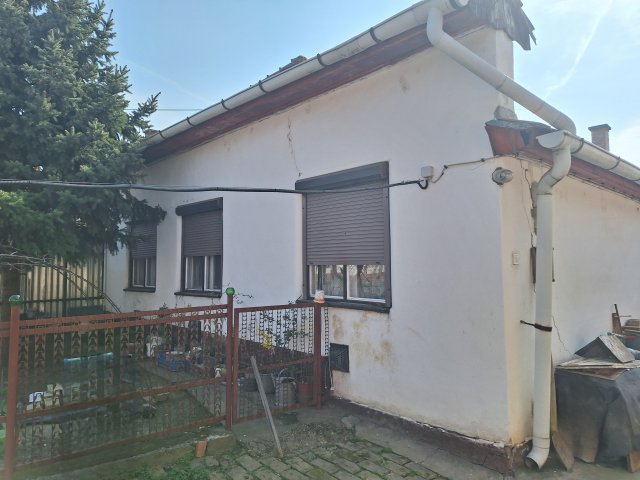 Eladó családi ház, Hódmezővásárhelyen, Görbe utcában