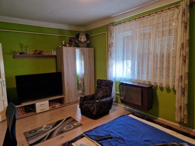 Eladó családi ház, Makón, Magyar utcában 28.2 M Ft, 3 szobás