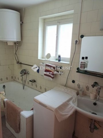 Eladó családi ház, Becsvölgyén 38 M Ft, 4 szobás