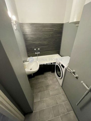 Eladó téglalakás, Szigetszentmiklóson 53 M Ft, 2 szobás