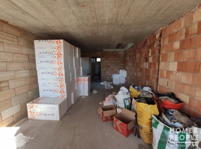 Eladó ikerház, Szegeden 147 M Ft, 7 szobás / költözzbe.hu