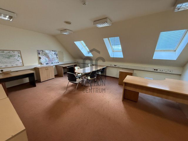 Kiadó iroda, Pécsett 106 E Ft / hó / költözzbe.hu