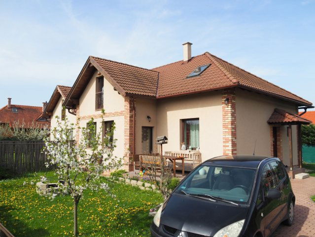 Eladó téglalakás, Pomázon 119.9 M Ft, 4 szobás