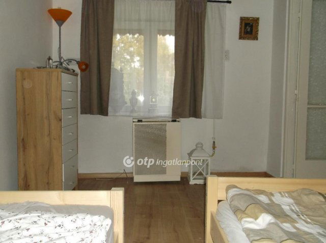 Eladó családi ház, Gyöngyöstarjánon 39.9 M Ft, 2 szobás