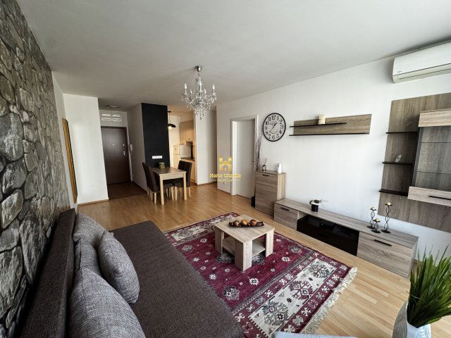 Eladó téglalakás, Budapesten, VII. kerületben, Garay utcában