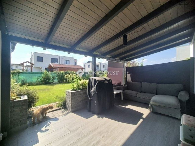 Eladó ikerház, Budapesten, XVIII. kerületben 164.5 M Ft, 4 szobás