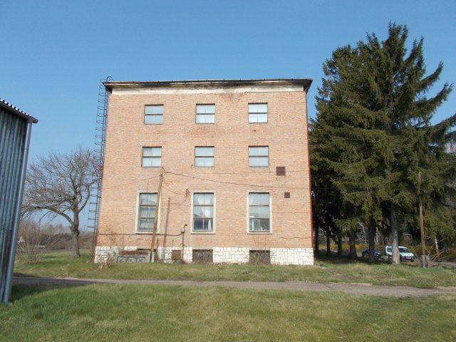 Eladó ipari ingatlan, Dudaron 40 M Ft / költözzbe.hu