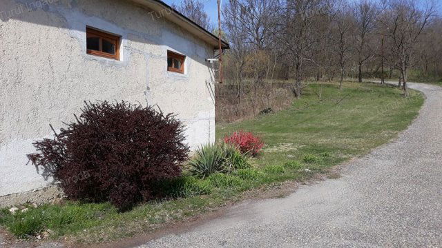 Eladó telek, Tatabányán 149 M Ft, 20 szobás