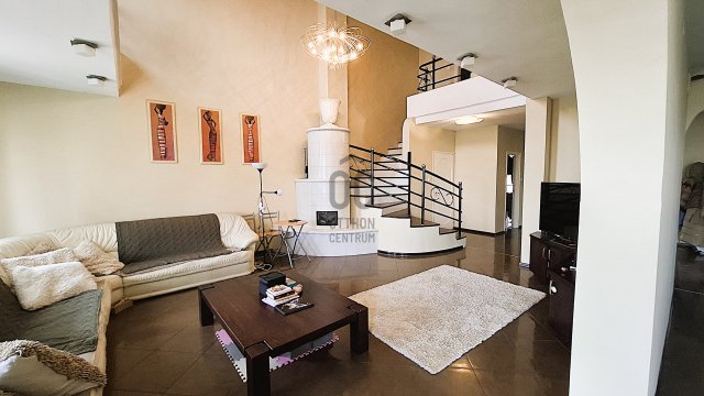 Eladó ikerház, Budapesten, III. kerületben 269 M Ft, 6 szobás