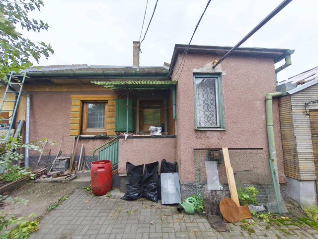 Eladó családi ház, Budapesten, XX. kerületben 74.9 M Ft