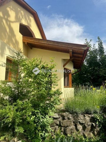 Eladó családi ház, Leányfaluban 128 M Ft, 3 szobás