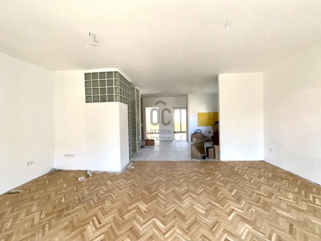 Eladó téglalakás, Budapesten, II. kerületben 155 M Ft, 3 szobás