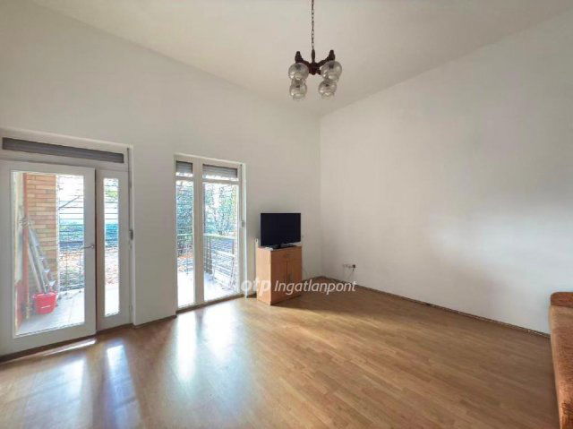 Eladó téglalakás, Budapesten, IX. kerületben 69.5 M Ft, 2 szobás