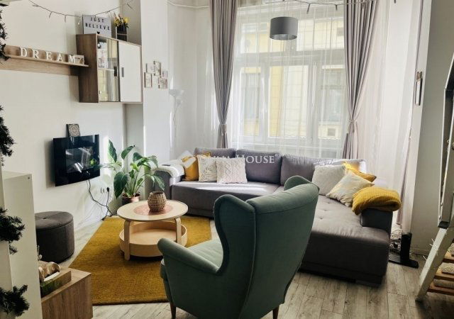 Eladó téglalakás, Budapesten, IX. kerületben 78.5 M Ft, 2 szobás