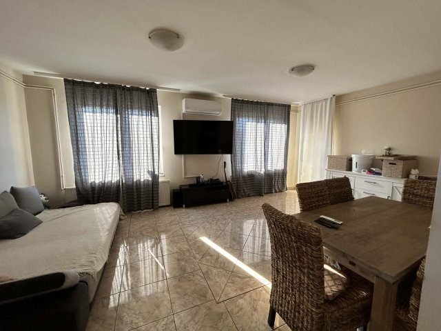 Eladó családi ház, Izsófalván 30 M Ft, 5+2 szobás