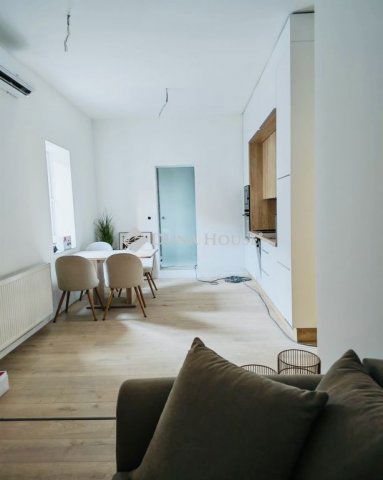 Eladó téglalakás, Pécsett, Mária utcában 69.9 M Ft, 3 szobás