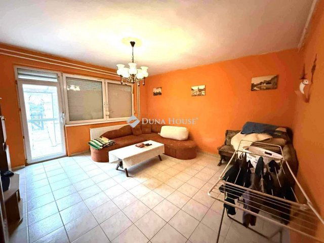 Eladó családi ház, Győrött 85 M Ft, 5 szobás