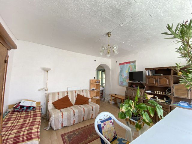 Eladó családi ház, Zalacsányon 29.9 M Ft, 2 szobás