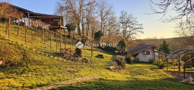 Eladó mezogazdasagi ingatlan, Egerágon 159 M Ft, 5 szobás