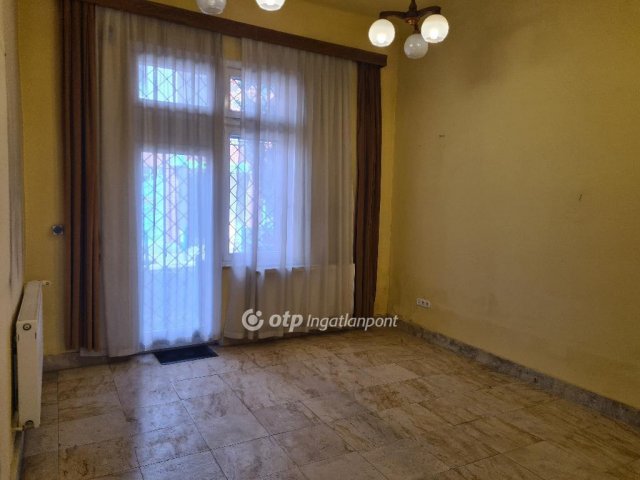 Eladó iroda, Budapesten, IX. kerületben 63.9 M Ft