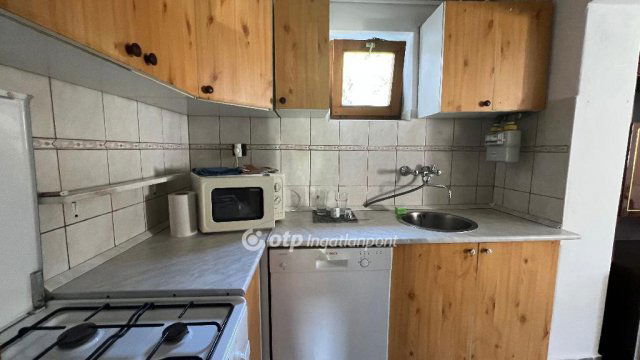 Eladó családi ház, Egerben 79.9 M Ft, 3 szobás