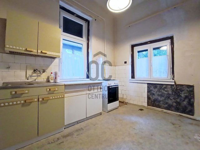 Eladó családi ház, Budapesten, XV. kerületben 55 M Ft, 2 szobás