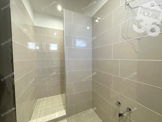 Eladó családi ház, Kecskeméten 107 M Ft, 4 szobás