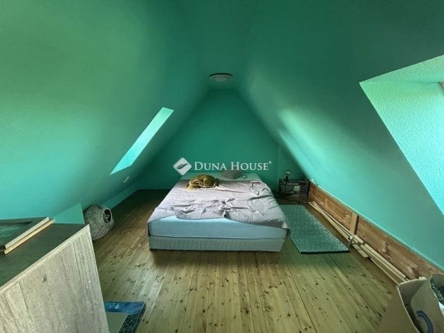 Eladó téglalakás, Budapesten, XVII. kerületben 72 M Ft, 4 szobás