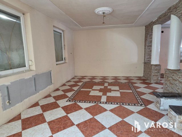 Eladó családi ház, Salgótarjánban 9.5 M Ft, 3 szobás