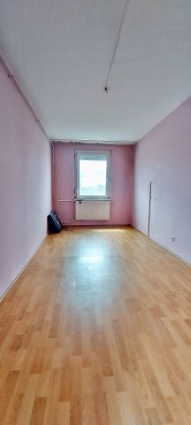 Eladó panellakás, Budapesten, XV. kerületben, Kőrakás parkban