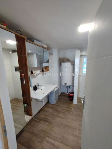 Eladó családi ház, Ásotthalmán 46.5 M Ft, 2 szobás