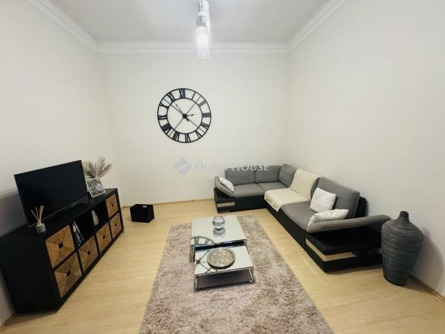 Eladó téglalakás, Budapesten, XIII. kerületben 74.85 M Ft