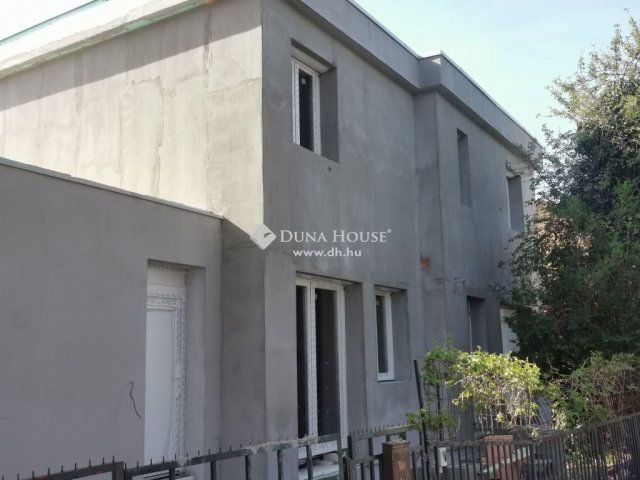 Eladó sorház, Érden 115 M Ft, 4 szobás / költözzbe.hu