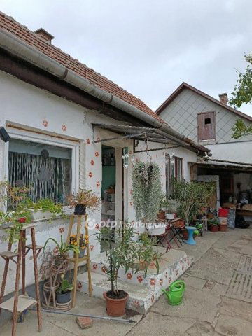 Eladó családi ház, Hajdúszoboszlón 44 M Ft, 1+1 szobás