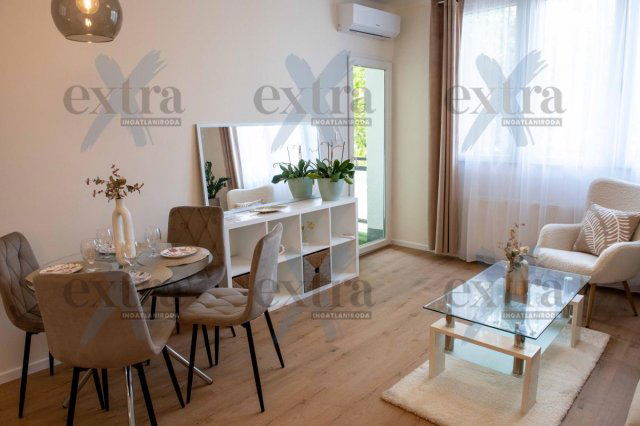 Eladó téglalakás, Szegeden 72.5 M Ft, 3 szobás