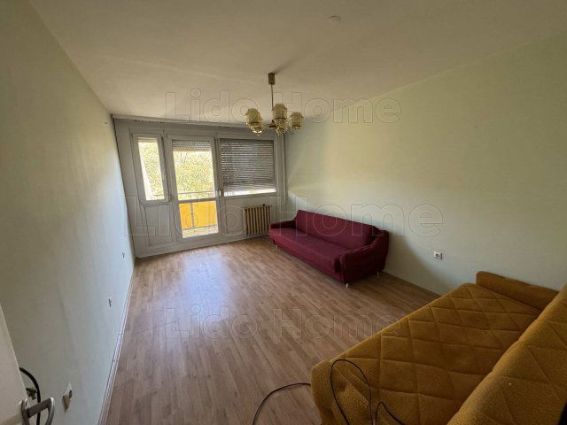 Eladó panellakás, Kaposváron 31.9 M Ft, 2 szobás