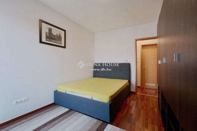 Eladó téglalakás, Budapesten, IX. kerületben 120 M Ft, 2 szobás