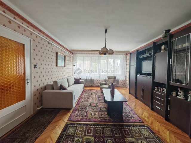 Eladó családi ház, Újszászon 36.9 M Ft, 3 szobás