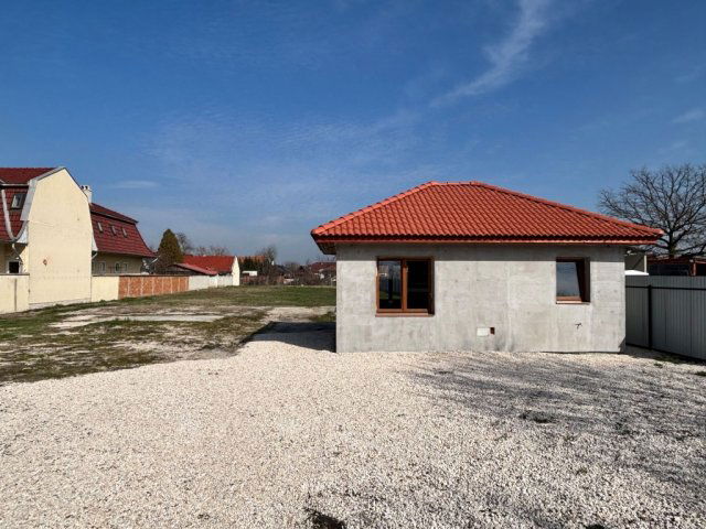 Kiadó telek, Békéscsabán 400 E Ft / hó / költözzbe.hu