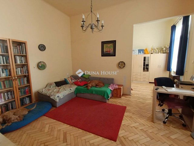 Eladó téglalakás, Budapesten, XII. kerületben, Maros utcában