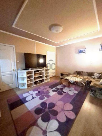 Eladó családi ház, Komáromban 75 M Ft, 3 szobás