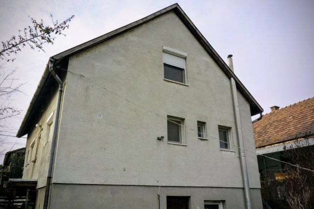 Eladó családi ház, Érden 82.9 M Ft, 4 szobás
