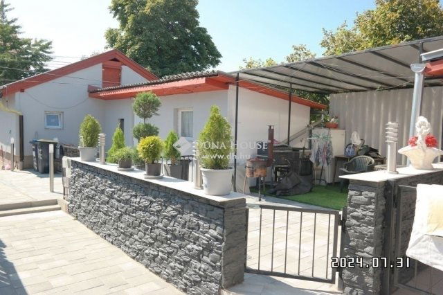 Eladó családi ház, Budapesten, XX. kerületben 84.8 M Ft
