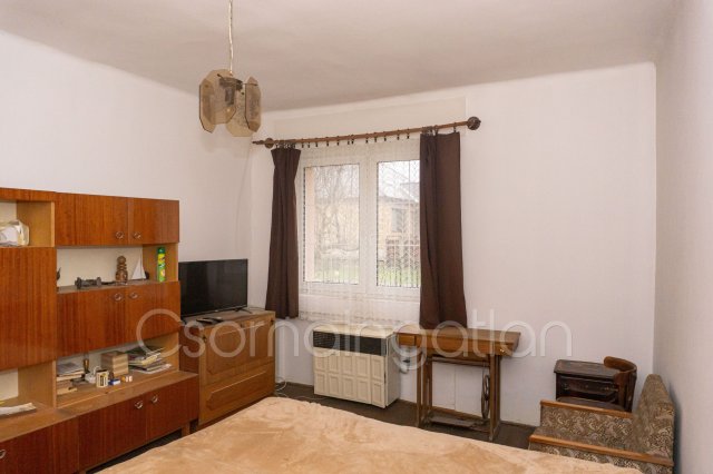 Eladó családi ház, Kónyon 39.9 M Ft, 2 szobás