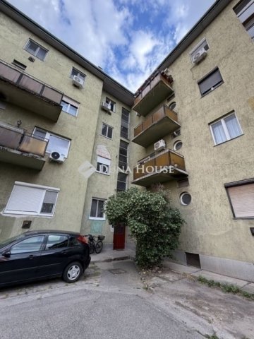 Eladó téglalakás, Budapesten, XIII. kerületben 64.9 M Ft