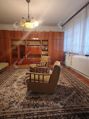 Eladó családi ház, Győrött 105 M Ft, 6 szobás