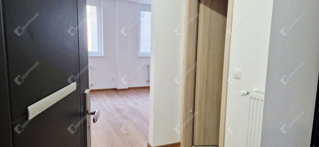 Eladó téglalakás, Miskolcon 28 M Ft, 1 szobás