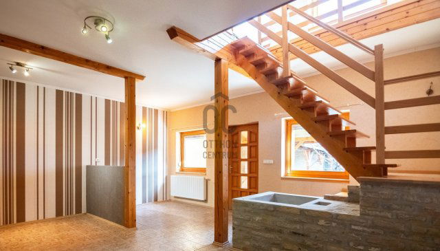 Eladó családi ház, Szekszárdon, Damjanich utcában 89 M Ft