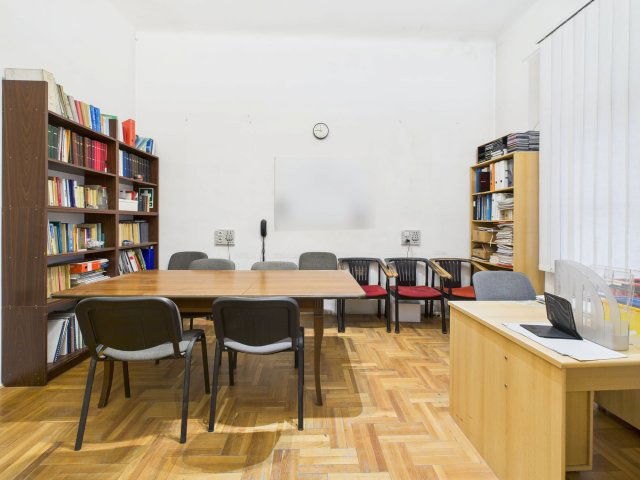 Eladó téglalakás, Budapesten, XIII. kerületben, Váci úton